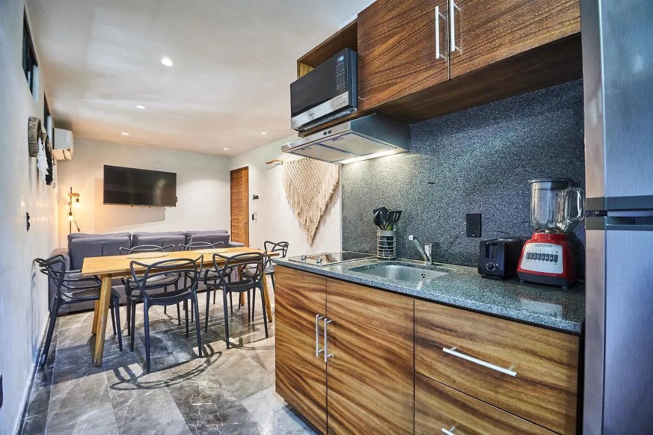 Elegant Trendy Apartment In Tulum With Infinity Pool, Breathtaking Jungle View & Bottle Of Wine Per Stay 0*,