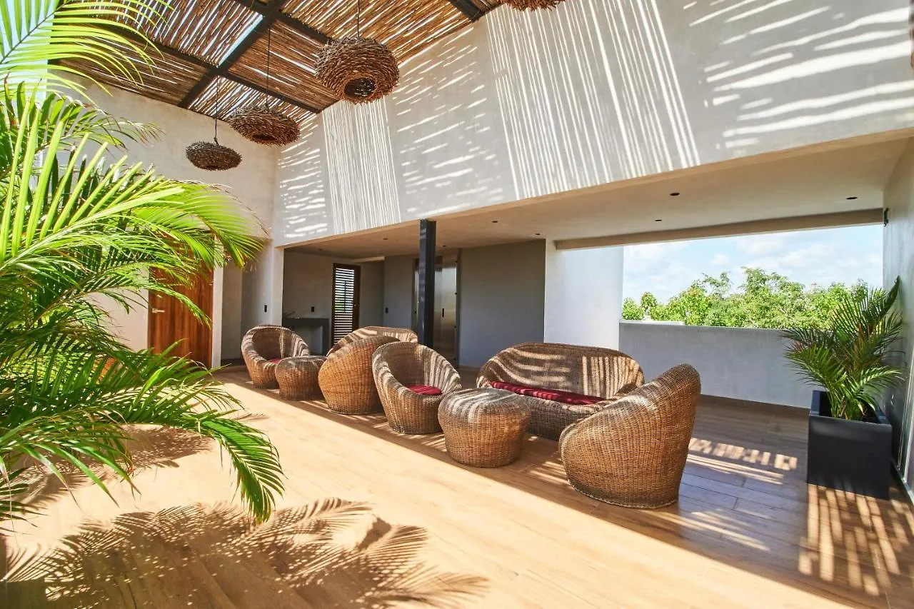 Elegant Trendy Apartment In Tulum With Infinity Pool, Breathtaking Jungle View & Bottle Of Wine Per Stay Mexico