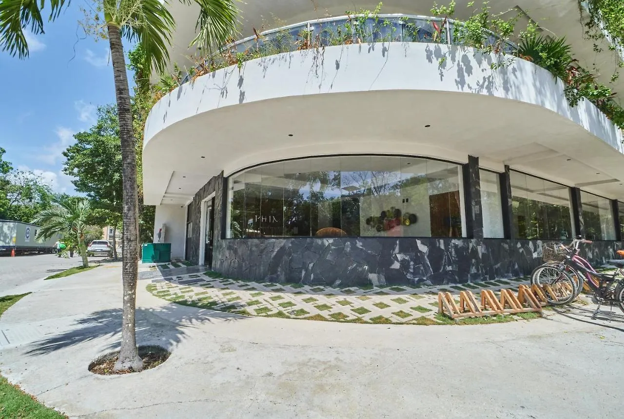 Elegant Trendy Apartment In Tulum With Infinity Pool, Breathtaking Jungle View & Bottle Of Wine Per Stay