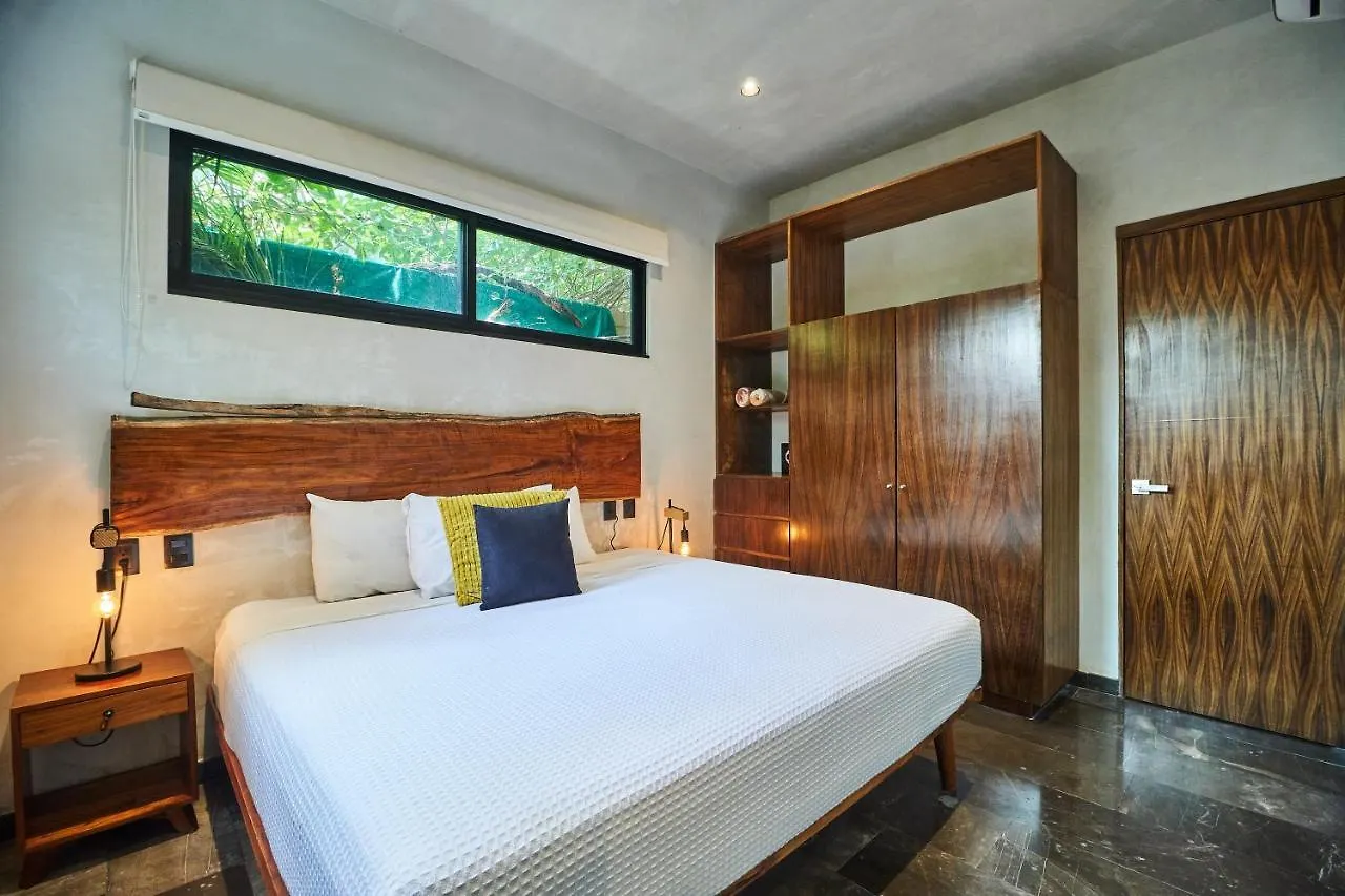 Elegant Trendy Apartment In Tulum With Infinity Pool, Breathtaking Jungle View & Bottle Of Wine Per Stay